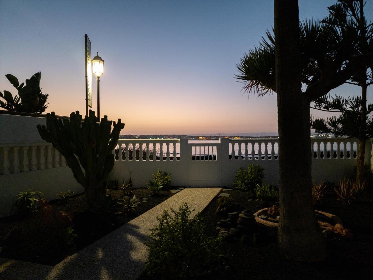 Villa La Maja Beachfront Corralejo Zewnętrze zdjęcie