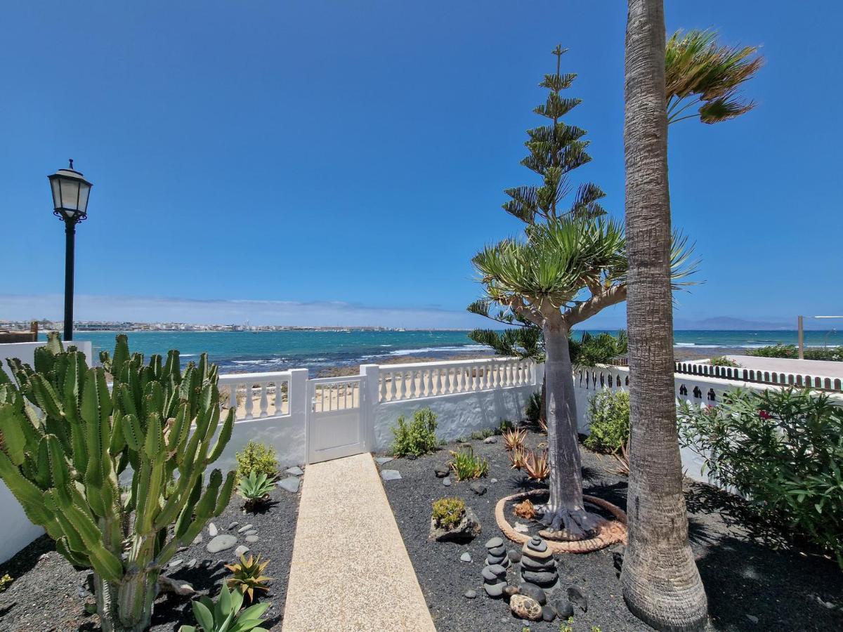 Villa La Maja Beachfront Corralejo Zewnętrze zdjęcie