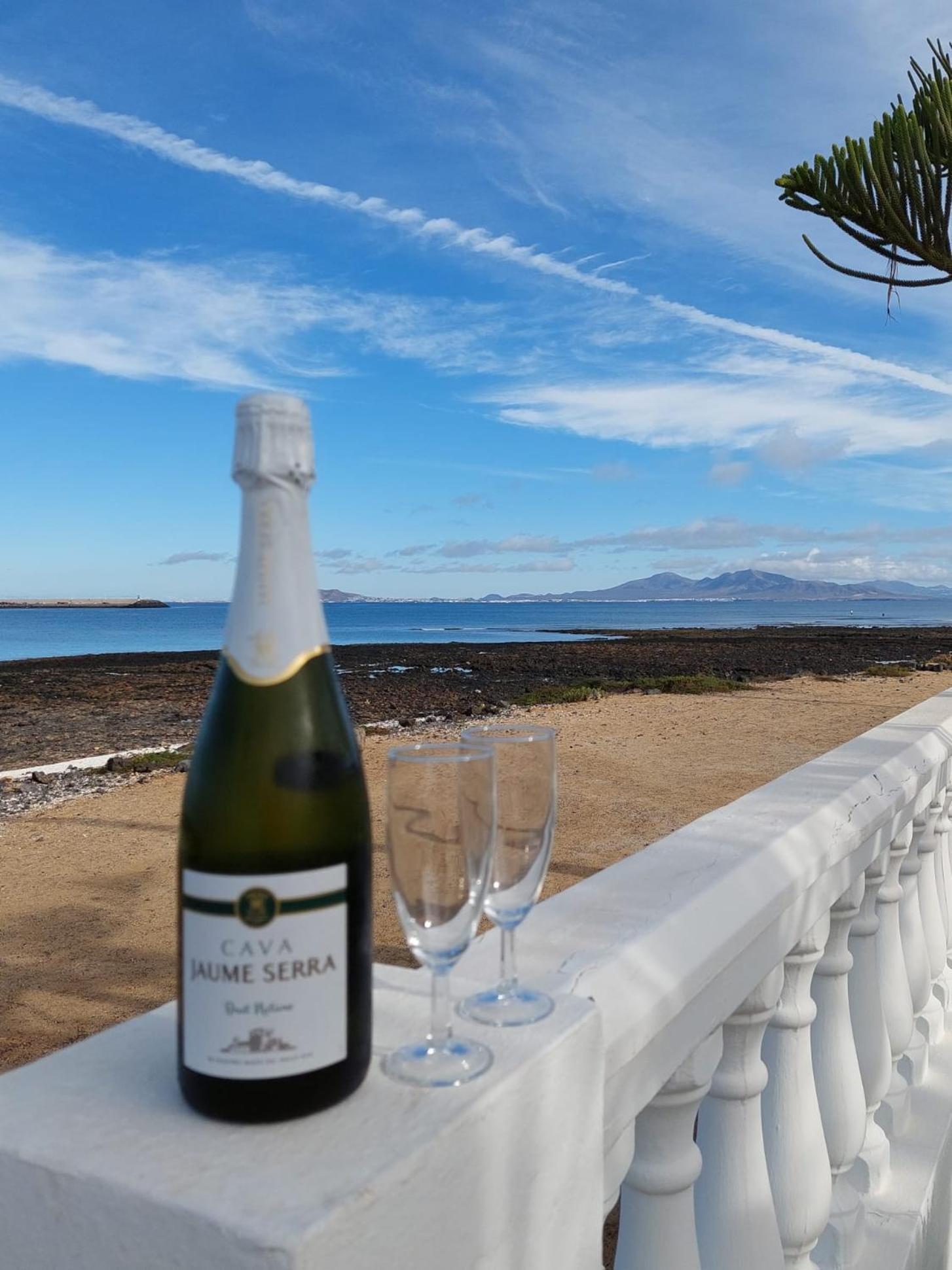 Villa La Maja Beachfront Corralejo Zewnętrze zdjęcie